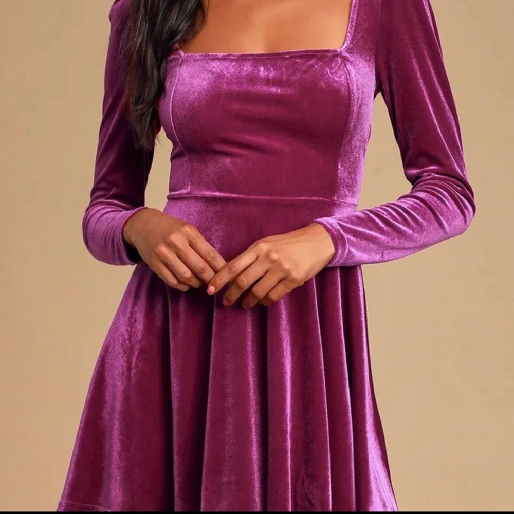 Lulu’s Velvet Dress